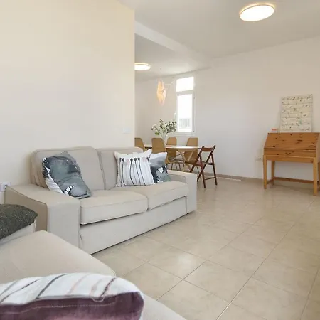 La Marina 25 * Arrieta (Lanzarote)